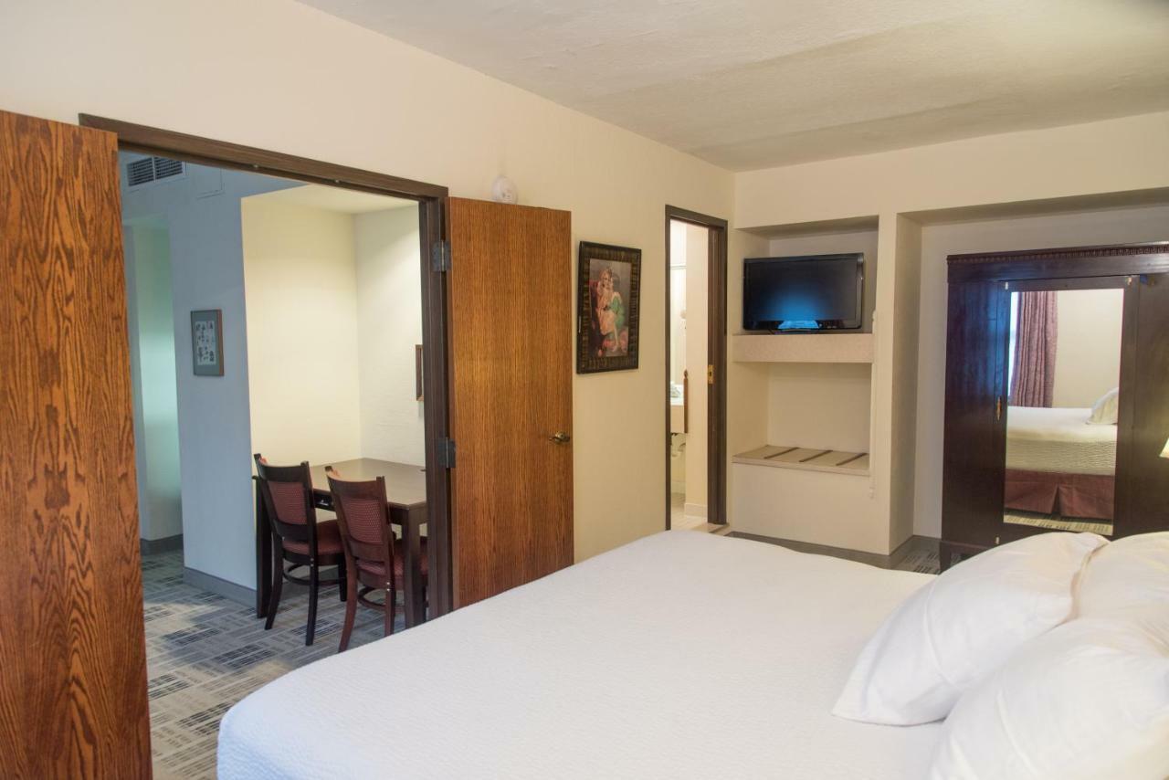 The Write Inn Hotel โอ๊คพาร์ค ภายนอก รูปภาพ
