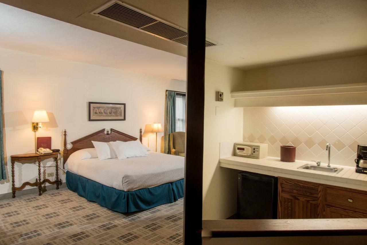 The Write Inn Hotel โอ๊คพาร์ค ภายนอก รูปภาพ