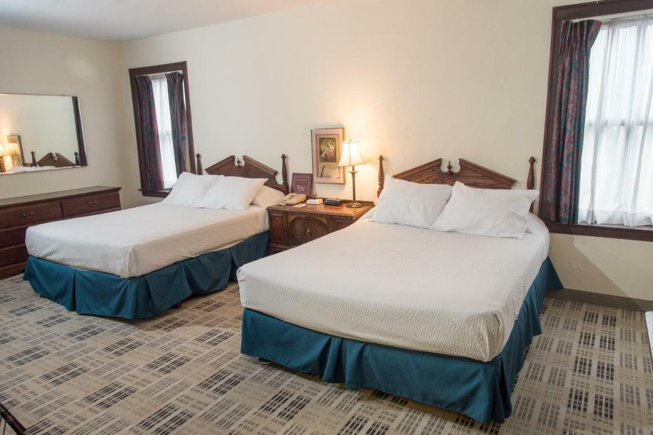 The Write Inn Hotel โอ๊คพาร์ค ภายนอก รูปภาพ